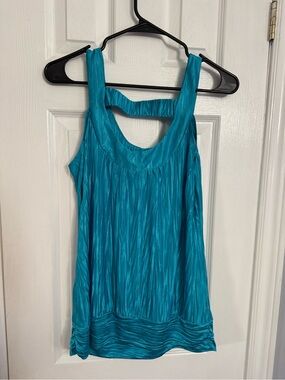 A. Byer Teal Pleated Scoop Neck Tank Top